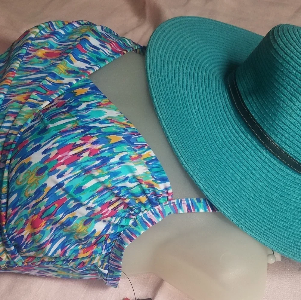 Jantzen multi color swimsuit